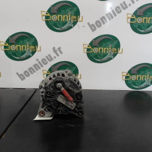 Piece-Alternateur-231000027R-RENAULT-MEGANE-III-PHASE-2-bccfd558b7ddc5ca8223e80f801131b4e323418bda53ac7b51b90eb52a147612_mtn.jpg