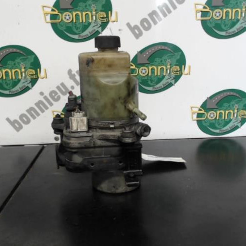 Piece-Pompe-de-direction-1743471-FORD-FOCUS-2004-2008-FOCUS-2008-Diesel-b51c3084ae47f077b6c8a25f6f823701b17389f9a84121386f1678b1bb734066_mtn.jpg