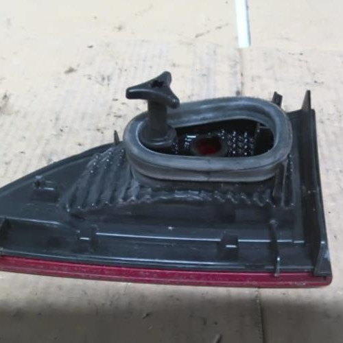 Piece-Feu-arriere-secondaire-gauche-%28feux%29-265550018R-RENAULT-SCENIC-3-PHASE-1-1.9-DCI--8V-TURBO-6f99442f11da57850acef910ed0d7c96f0eaab02d6e95b955be57c508c9c2cb9_mtn.jpg