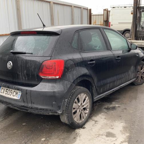 Vehicule-VOLKSWAGEN-POLO-3-2013-f5b3009216e97891851735b600bf0595bf7fd61e6fa327a050236c4fec7c74b3_mtn.jpg