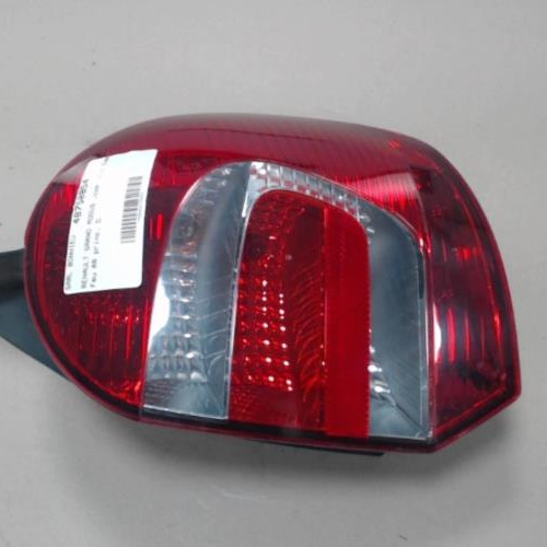 Piece-Feu-arriere-principal-droit-%28feux%29-8201012188-RENAULT-GRAND-MODUS-PHASE-2-1.2i--16V-bf254ddc07035df391d4167df27742b35cb4a29bea7cce44b1b41c29745a5796_mtn.jpg
