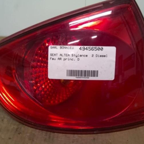 Piece-49456500-Feu-arriere-principal-droit-SEAT-ALTEA-PHASE-1-2.0-TDI--16V-TURBO-5317bc871389abf880178a9f5de27eaa8b5391ae97200b1a81d31b93a8285b70_mtn.jpg