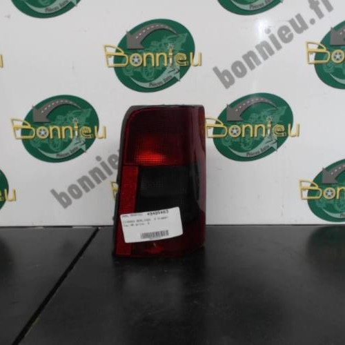 Feu arriere principal droit (feux)