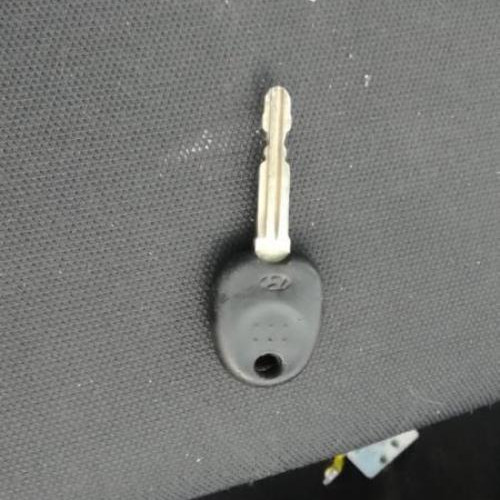 Vehicule-HYUNDAI-i10-PHASE-1-1-1-2008-2ed1449b7d9d16e0201bd5ca6e4e146039fdf1f279a5788821dd43169feb95fe_mtn.jpg