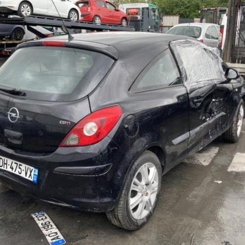 Vehicule-OPEL-CORSA-D-PHASE-1-2008-f70959d0bbc46c7e76775638dd4c136b22b765df19dce8c9b28b5e2a44b8b1f0_mtn.jpg