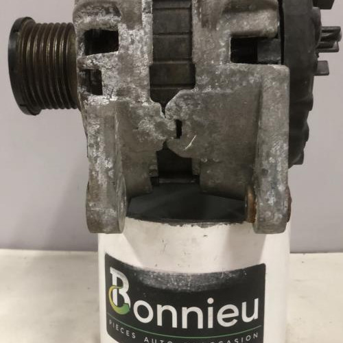 49936644-2e6a1e7f-1491-4f74-a355-6e459d0e67bc-Piece-Alternateur-231008593R-RENAULT-CLIO-4-PHASE-1-c883b58c28664aa23260abc027290454c5d76658027f41b9597b256013834ee8_m.jpg
