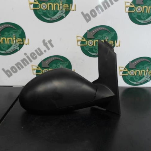 Piece-Retroviseur-droit-SEAT-ALTEA-Diesel-27c5e0d61911b27a7baf98503ec6a86e2b66b921e32e2975ab7166c98c328f1a_mtn.jpg