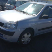 Vehicule-RENAULT-CLIO-II-PHASE-3-1-1-2004-16c67a7bba2fab7d17bd393d2f5d60830a5c90d76a6783668cabcd1659c4fe58_mtn.jpg