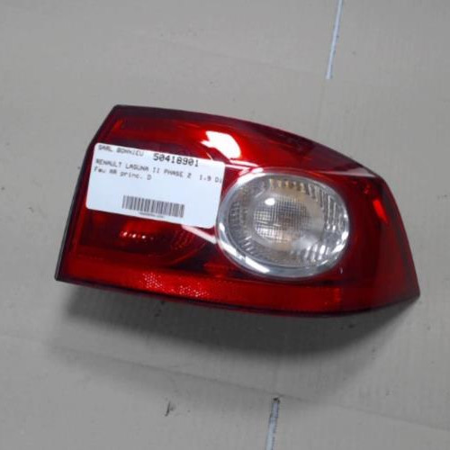 Piece-Feu-arriere-principal-droit-%28feux%29-RENAULT-LAGUNA-2-PHASE-2-1.9-DCI--8V-TURBO-760267b2f7847071d8208220b5c3172ece3635ee015f3a39997e1664c3299d40_mtn.jpg