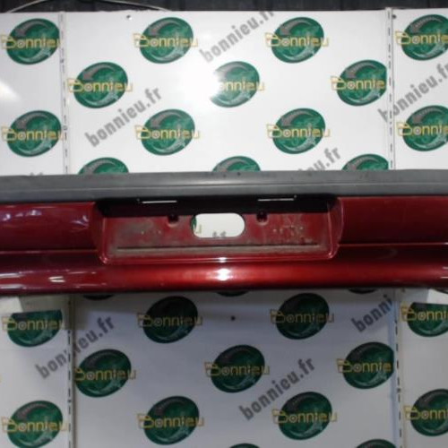 Piece-Pare-choc-arriere-RENAULT-CLIO-I-PHASE-3-Essence-163c012e76d8a8b74a4b6a28a30ad01dc9c7b295db88e019d3ad3b577445b7dc_mtn.jpg