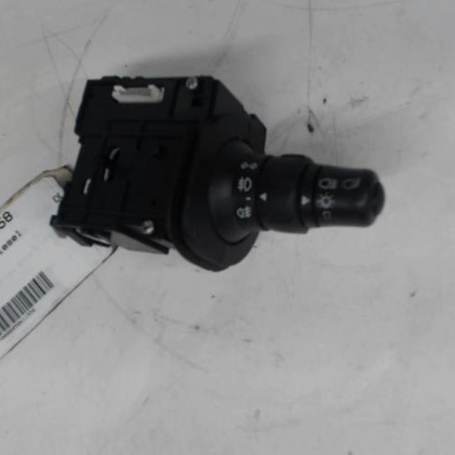 Piece-Commodo-phare-RENAULT-MEGANE-Diesel-2d7bd1a0d49532a90472264f615f8797a5fd41caa7ff01d96f71456ff8407193_mtn.jpg