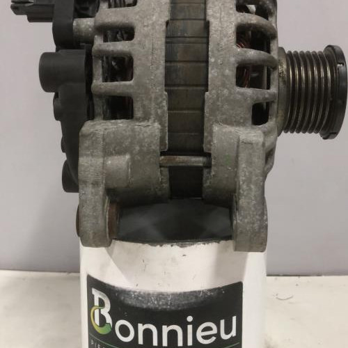 50613550-7a1f2962-9d2b-4c9c-8577-126f444fd863-Piece-Alternateur-231008593R-RENAULT-CLIO-4-PHASE-1-83bfe3d1bfae57e7ad89e41b37d6410b1a8e3106b56835b0d52918584474e9c5_m.jpg