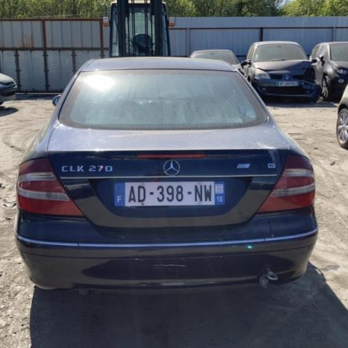 Vehicule-MERCEDES-CLASSE-CLK-CABRIOLET--BM-209-2004-5bb1875508d511faa36be7d4411c68267cde428964ee8cde4916f97df9465b08_mtn.jpg