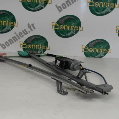 Moteur leve vitre avant droit