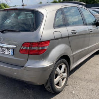 Vehicule-MERCEDES-CLASSE-B--BM-245-PHASE-1-2005-bc43ded881b40d65b9934117557f0163f376f54a108497ff4306b28734837bf2_mtn.jpg