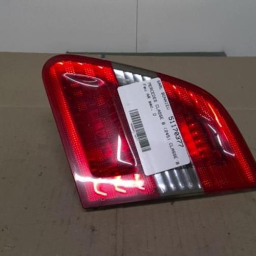 Feu arriere secondaire droit (feux)