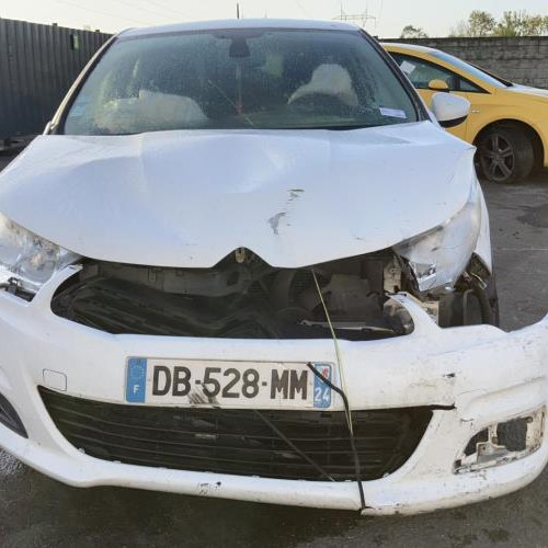 Vehicule-CITROEN-2013-2487787f805c38b1e3c8a11fb5df0b2d0634d7964bec8674d4bf672ae14df073_mtn.jpg