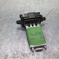 52284104-4f251a1937e2e7c5d5d54b699d985d0289a21641e9bc9d0be12f9620e0da7d9b_mtn.jpg