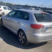 Vehicule-AUDI-A3-SPORTBACK-2004-2005-2ac2fc48b5c70298225e27696303cfbf9a8ae795dbf5c872519891c77c698a41_mtn.jpg