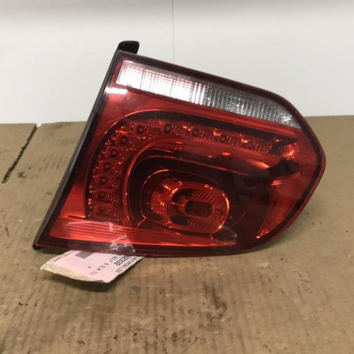 Piece-Feu-arriere-secondaire-droit-%28feux%29-VOLKSWAGEN-GOLF-6-47188540cb69c2bf55c66996cbdce5c24f0db9e466cceb9de727abe8a4f17ec0_mtn.jpg