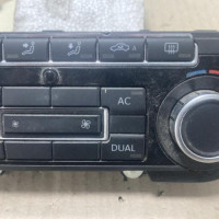 Piece-Commande-chauffage-VOLKSWAGEN-GOLF-6-573ff7194cd3fc625ebfc8ac2c1528dce0fc16472e2289d0d182c55b733d591e_mtn.jpg
