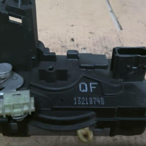 Piece-Fermeture-centralisee-avant-gauche-OPEL-ZAFIRA-B-PHASE-2-1.7-CDTI--16V-TURBO-24cf1fdc0bbafe36732b15ab8b5f13c5bab7e9e7033ef7e676a69b105bb84a27_mtn.jpg