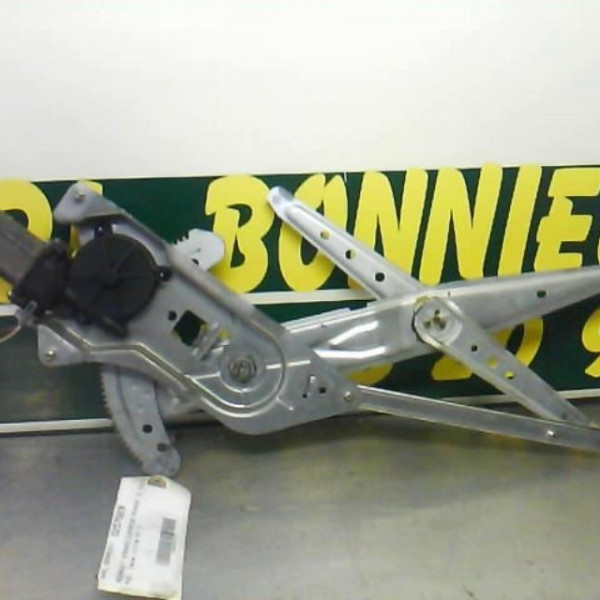 Piece-Mot.-leve-vitre-avant-droit-RENAULT-KANGOO-EXPRESS-PHASE-2-Confort-Diesel-640bd300c5e7fc5352115c57f6ef84b85f9e4c7785cf21bc6bfdf67473324f34.jpg