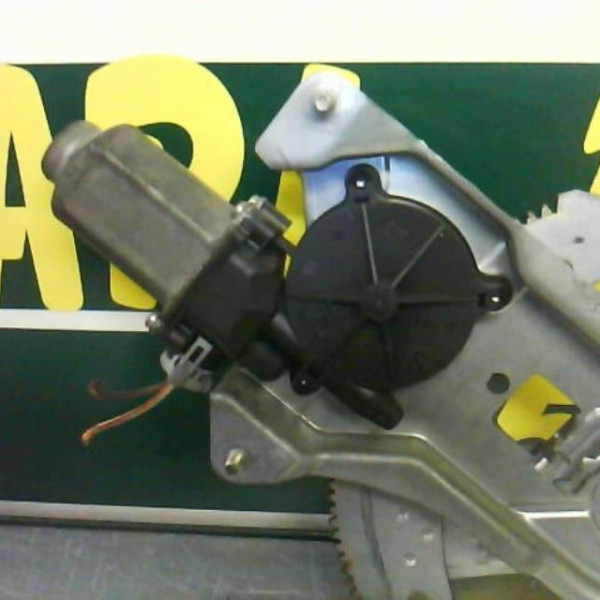 Piece-Mot.-leve-vitre-avant-droit-RENAULT-KANGOO-EXPRESS-PHASE-2-Confort-Diesel-faa6cdbda5f00c7debd9d0e7193c4efa56a605f01cd484a553367eab079c75be.jpg