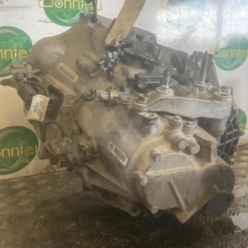 Piece-Boite-de-vitesses-HONDA-CIVIC-7-PHASE-2-5be3cf149593d65869a30dc837e848cb319693d1a4bdde2186c22a777a55b156_mtn.jpg