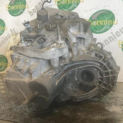 Piece-Boite-de-vitesses-HONDA-CIVIC-7-PHASE-2-2563b606fc8f0590e1bdda99844772e45ed9f75d4b8d0878a4812a2948db9463_mtn.jpg