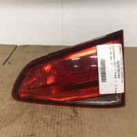 Piece-Feu-arriere-secondaire-droit-%28feux%29-VOLKSWAGEN-GOLF-7-PHASE-1-fc2ed671b6c605c17857ea0e52192276bd636a4ed34b8562e2f8eead9a7fcaa8_mtn.jpg