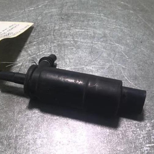 52978753-859e96ab-db39-482c-b24a-ff7e34950228-Piece-52978753-Pompe-lave-phares-VOLKSWAGEN-GOLF-7-PHASE-1-20-TDI-16V-TURBO-e47528a906e5a87c3d941d56d2e9aae6387615c2b9f9886beaccec831266719f_m.jpg