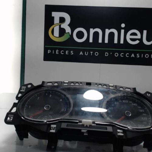 Piece-Compteur-VOLKSWAGEN-GOLF-7-PHASE-1-2.0-TDI--16V-TURBO-c106d48830ea130c7366f2b72a0801715671cb72a6e77ca8f92152754dfe20f9_mtn.jpg