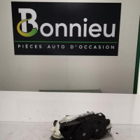 Piece-Fermeture-centralisee-arriere-gauche-VOLKSWAGEN-GOLF-7-PHASE-1-e8157d6923993ad9418f79879d24f7fb6a9d8e6b1cd04486814d9abd5e0be1c6_mtn.jpg