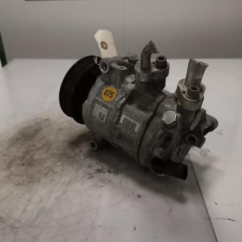 Piece-Compresseur-clim-VOLKSWAGEN-GOLF-7-PHASE-1-04ce9517fe7c3a1ad9808a0a25323fda5460f3e05b508b7304cc35de82968b6a_mtn.jpg