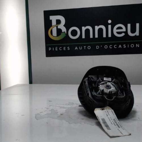 Piece-Air-bag-conducteur-RENAULT-CLIO-4-PHASE-1-0.9i--12V-TURBO-TCE-90-c71b4014d740d72ee843fa40bbf7e02eb959b5ff8977147780011bea72f30aeb_mtn.jpg