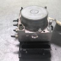 53346311-de68e653-b235-4e28-928a-5a0a681d43ae-Piece-53346311-Bloc-ABS-476606853R-RENAULT-CLIO-4-PHASE-1-09i-12V-TURBO-TCE-90-2f9b2c4fa808712bd036c3906f6db105c442556dd2893f03ff889691545197ee_m.jpg