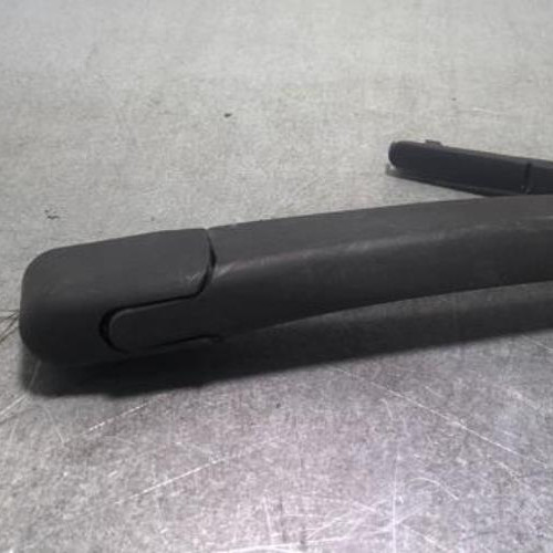 53559190-d166592f-6983-411a-ac66-2b659fc712da-Piece-53559190-Bras-essuie-glace-arriere-1513761-FORD-FIESTA-6-PHASE-1-16-TDCI-8V-TURBO-7beb1c992341a4fdc38f20eeb3cd40681f60db8562659db654f93451c1f20306_m.jpg