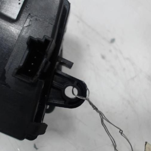 Piece-Commande-chauffage-BMW-SERIE-1-F20-PHASE-1-118d-2.0D--16V-TURBO-a39bbb288385fe2984467180199dc29e510120f771c6394ab0ed0c83a7689f62_mtn.jpg