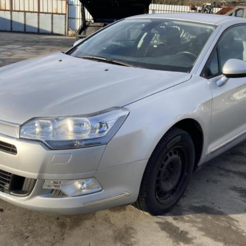 Vehicule-CITROEN-C5-2--a1d3e0991758fc921584b5f4c801e938a4de399321e478827671b3aff894782e_mtn.jpg