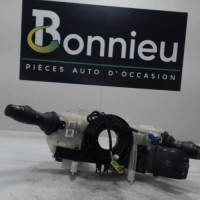 Piece-Commodo-RENAULT-MEGANE-3-PHASE-2-7d1812bd317368191556f7c0fb9823bb0a0bd5ebe68e249da6c22f27ddaa5312_mtn.jpg