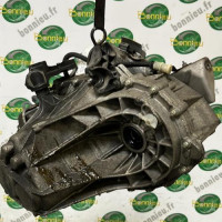 Piece-Boite-de-vitesses-RENAULT-MEGANE-3-PHASE-2-6fe5acf6d23b3f8dfbbd55810f5a296141363a7caed95f64639adb515a75d357_mtn.jpg