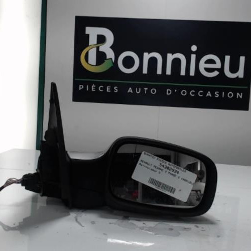 Vehicule-RENAULT-MEGANE-II-CC-PHASE-2-1-5-2009-01d41e42bff9c1d34c476d78e1167a32af7ff17ee256bf149f84876c6e320028.jpg