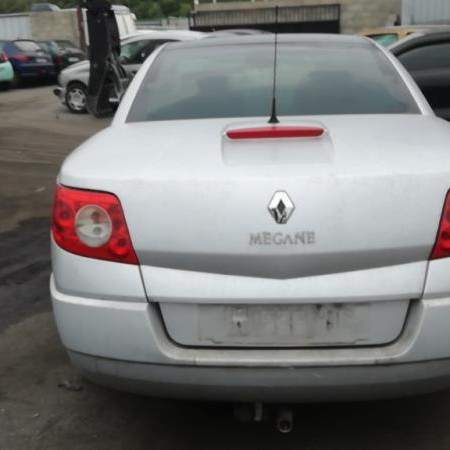 Vehicule-RENAULT-MEGANE-II-CC-PHASE-2-1-5-2009-7b60789fd7e7dd9f184081cf2446339a657c2ec0233e979ef0c41439496e6b36.jpg