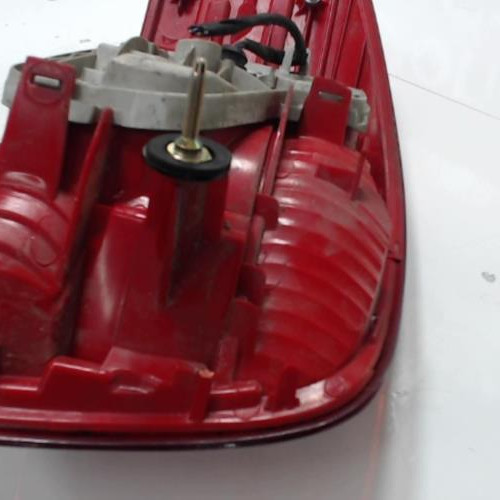 Piece-Feu-arriere-principal-droit-%28feux%29-AUDI-A3-2-PHASE-1-2.0-TDI--16V-TURBO-9ac72a1cb2a17fc70f4836efcac1ea37681f21d966eef179f2d5e413a2f7bd57_mtn.jpg