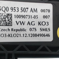 Piece-Com-%28Bloc-Contacteur-TournantCommodo-Essuie-GlaceCommodo-Phare%29-VOLKSWAGEN-GOLF-7-PHASE-1-2.0-TDI--16V-TURBO-52ac7ef9756a968a8fc83c7aff8d5b0948861e1a3c94a29fda69ea5d13c83889_mtn.jpg