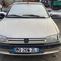 Vehicule-PEUGEOT-306-PHASE-1-1993-9a91379e9ef4ce7f103e707ae3bb381f8c36b1aa7571a06d2f08e53c4050a8f8_mtn.jpg