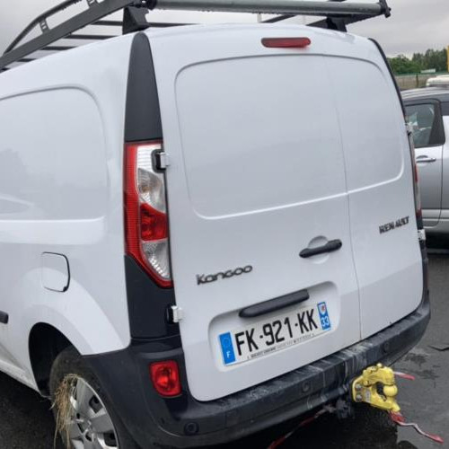 Vehicule-RENAULT-KANGOO-2019-45f06786b3947336bdb496fb65660572149260527d6052f06e3956954b5a643a_mtn.jpg