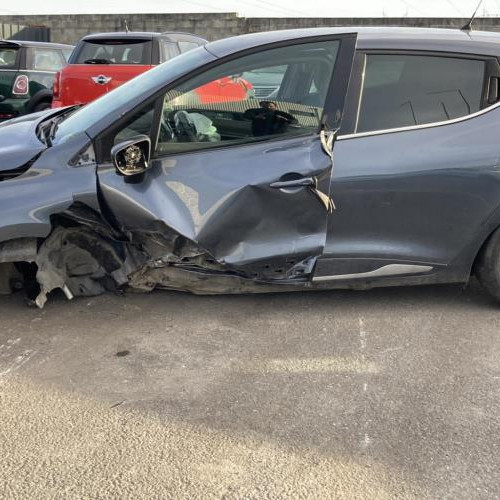 Vehicule-RENAULT-CLIO-4-PHASE-2-2019-2737a4368b6c82efc06e801aacce75b0e08f147212934846425428b8935c48a6_mtn.jpg