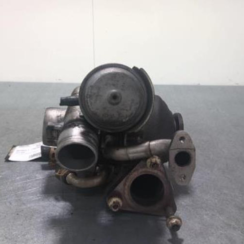 55117830-321a4281-aae9-470d-86cb-c6bdcb539a0f-Piece-55117830-Turbo-GT1746V-RENAULT-LAGUNA-2-PHASE-2-19-DCI-8V-TURBO-cf0a20a2097dede77415a665f7da828e40e88f5aa5ab6dc527b2e7ba6d5749ff_m.jpg